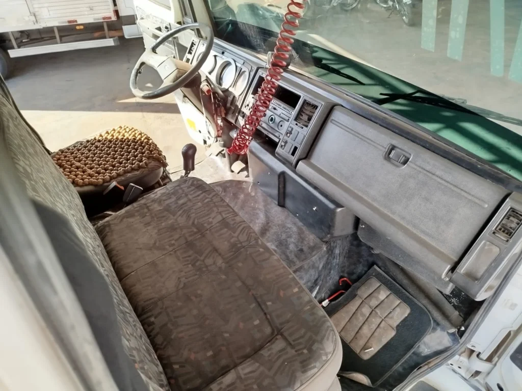 Ford Cargo 2428 Graneleiro Bi Truck, Ano e Mod 2011