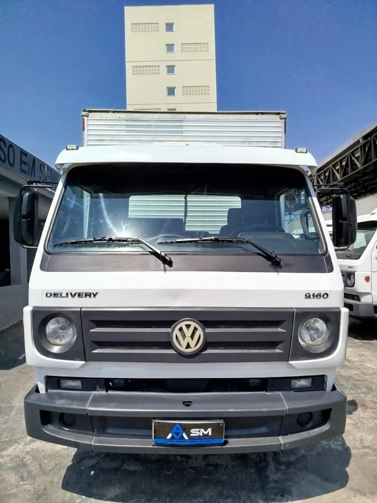 Volkswagen 9.160 3/4 Baú Ano 2013 Mod 2014.