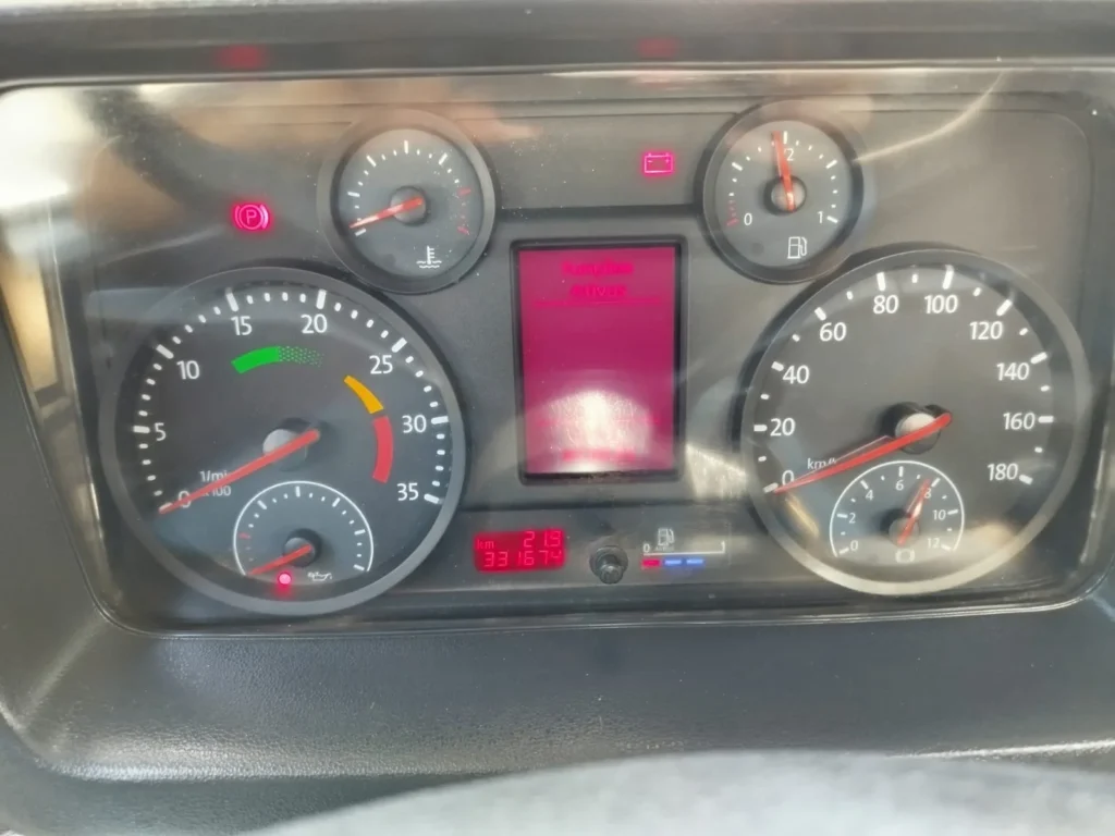 Volkswagen 9.160 3/4 Baú Ano 2013 Mod 2014.